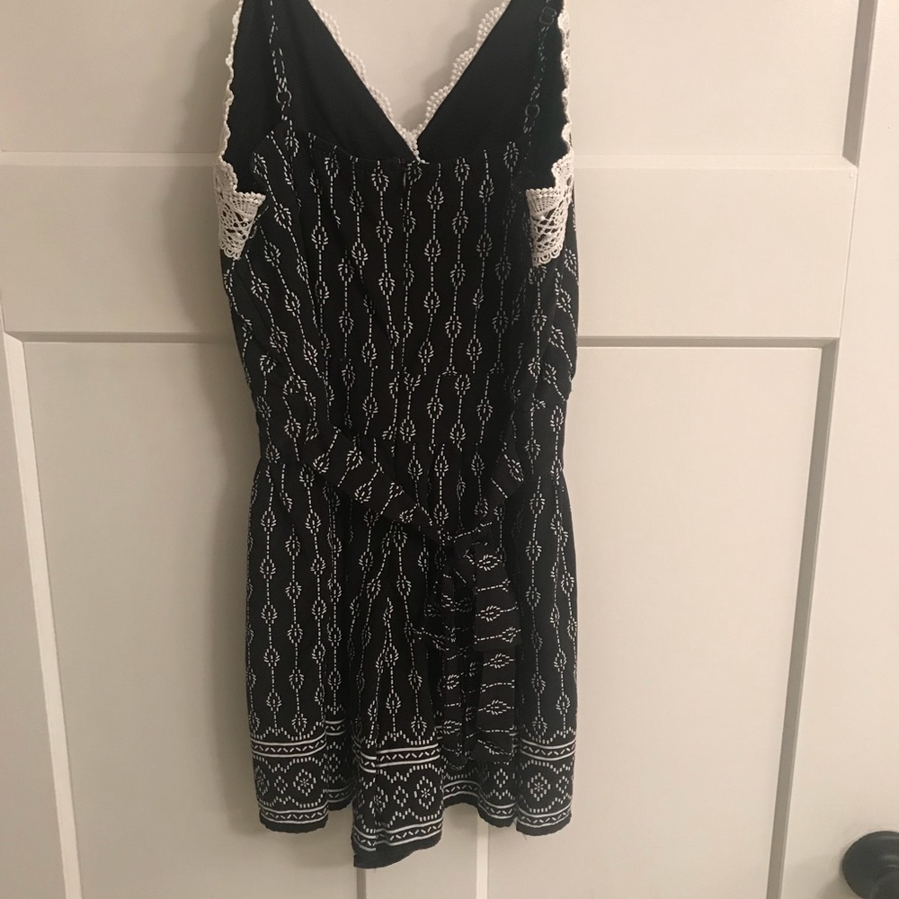 Romper! - Picture 2 of 2